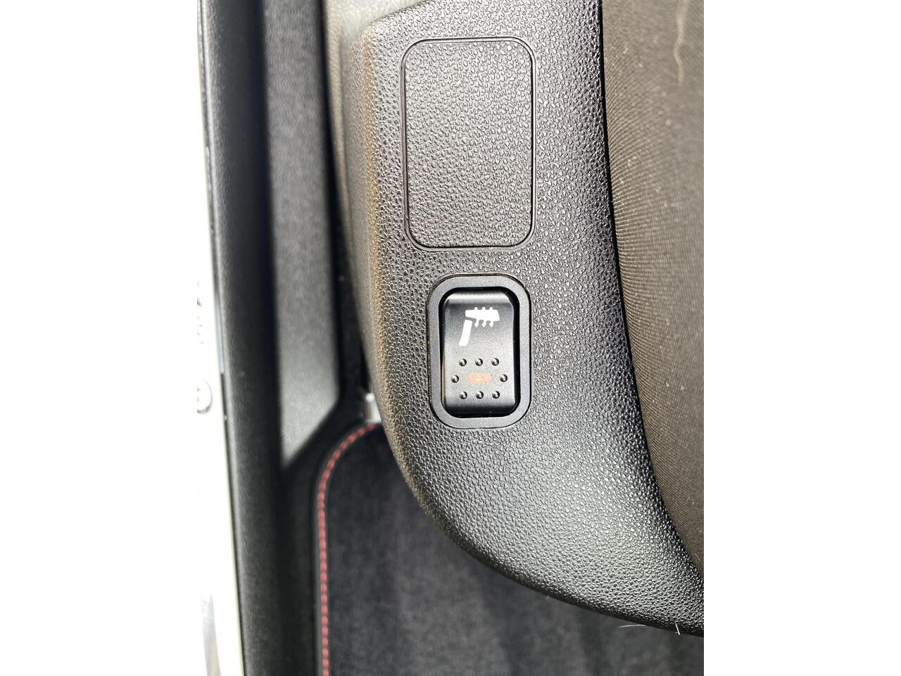 Alfa Romeo MITO 1.4 T MultiAir Super Stoelverwarming A/C Cruise control 17 inch