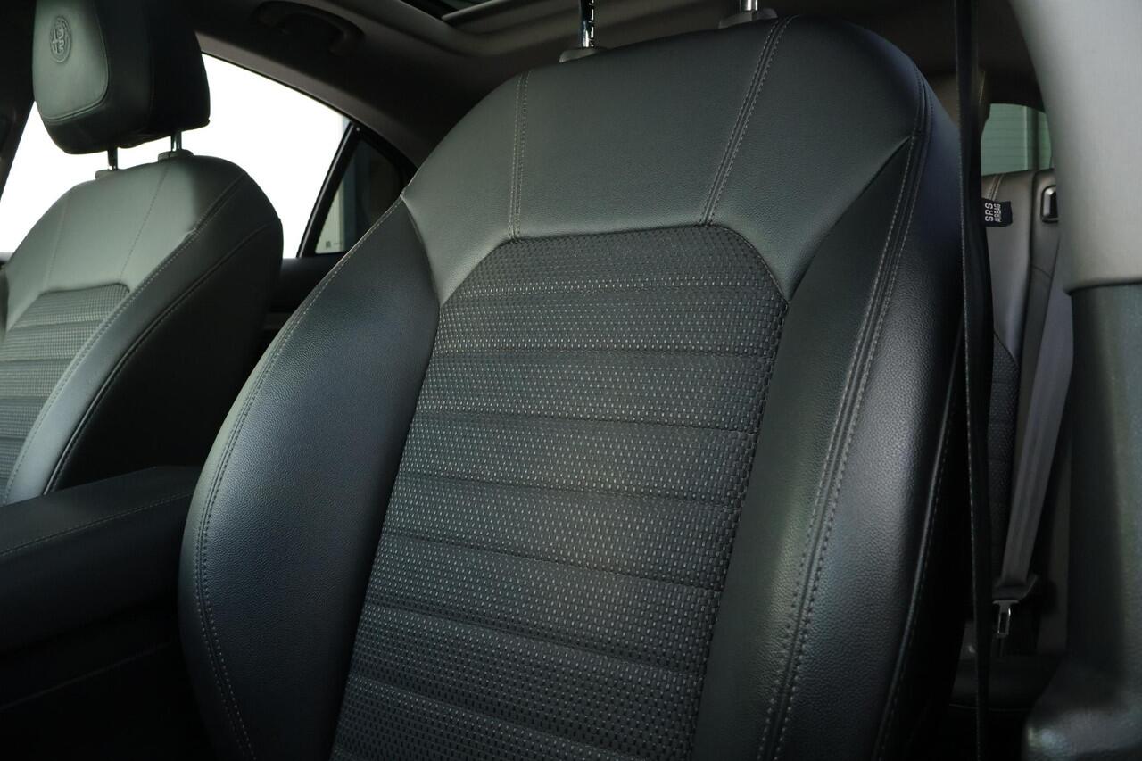 Alfa Romeo Stelvio 2.0 T AWD Super / Pano / Camera