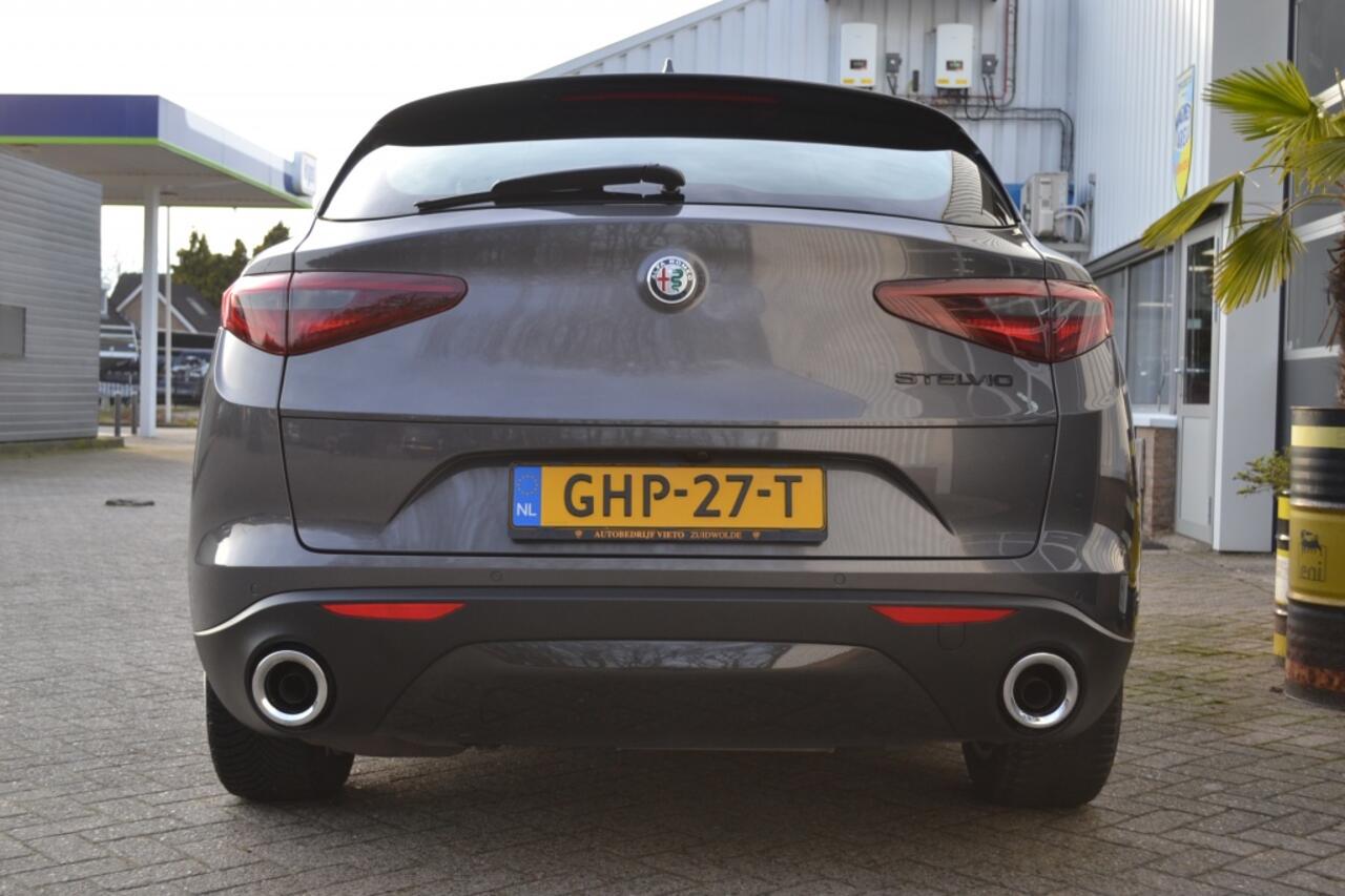 Alfa Romeo Stelvio 2.2d Super