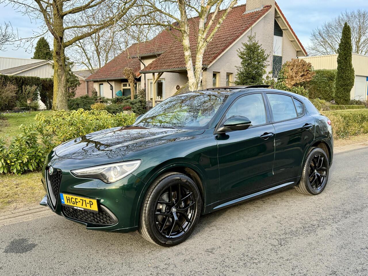 Alfa Romeo Stelvio 2.0T AWD 280PK Veloce PanooLederoACC