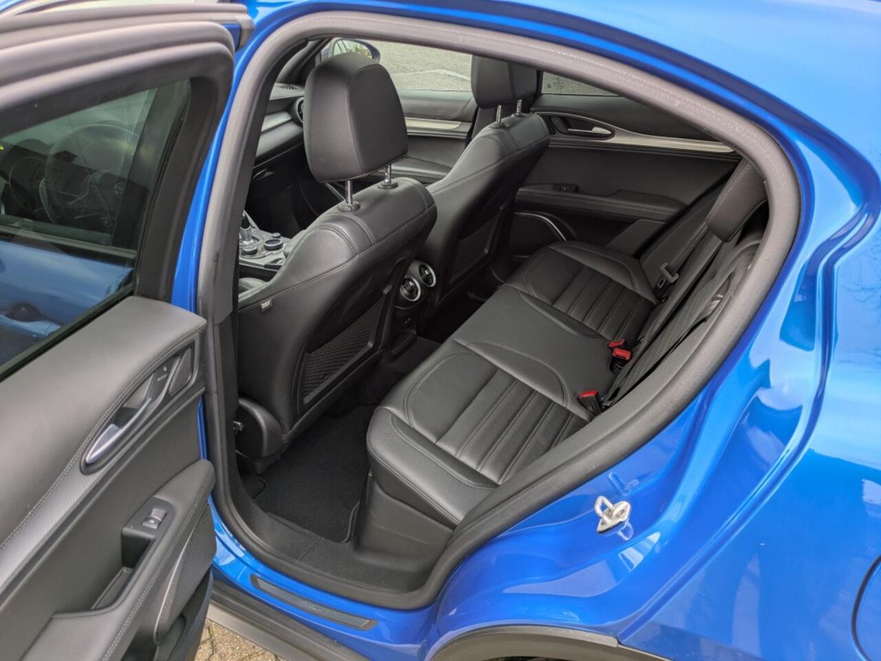 Alfa Romeo Stelvio 2.0 T AWD B-TECH I Arienzo Blue I 280 pk I Panorama I Teledial velgen I Ragazzon uitlaat