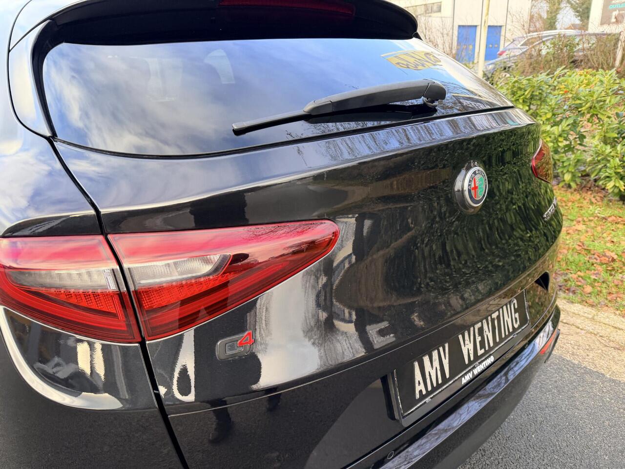 Alfa Romeo Stelvio 2.0 T 280PK AWD VeloceoPanooLeder