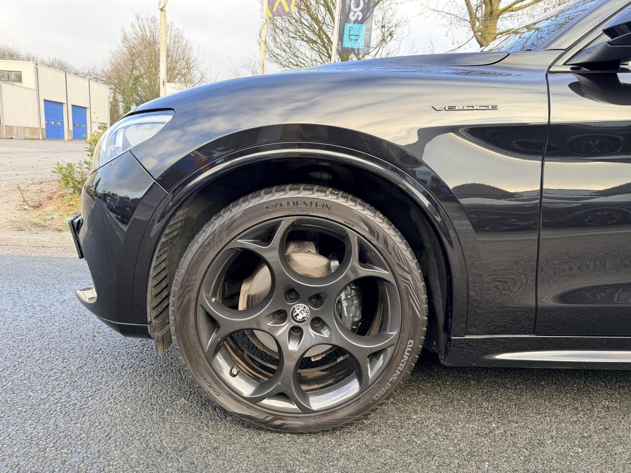 Alfa Romeo Stelvio 2.0 T 280PK AWD VeloceoPanooLeder