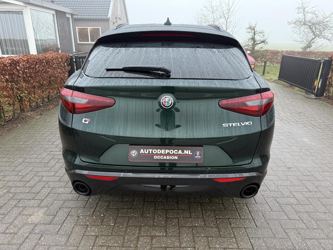 Alfa Romeo Stelvio 2.0 T AWD Ti Verde Visconti! Schakelflippers!! Trekhaak!!