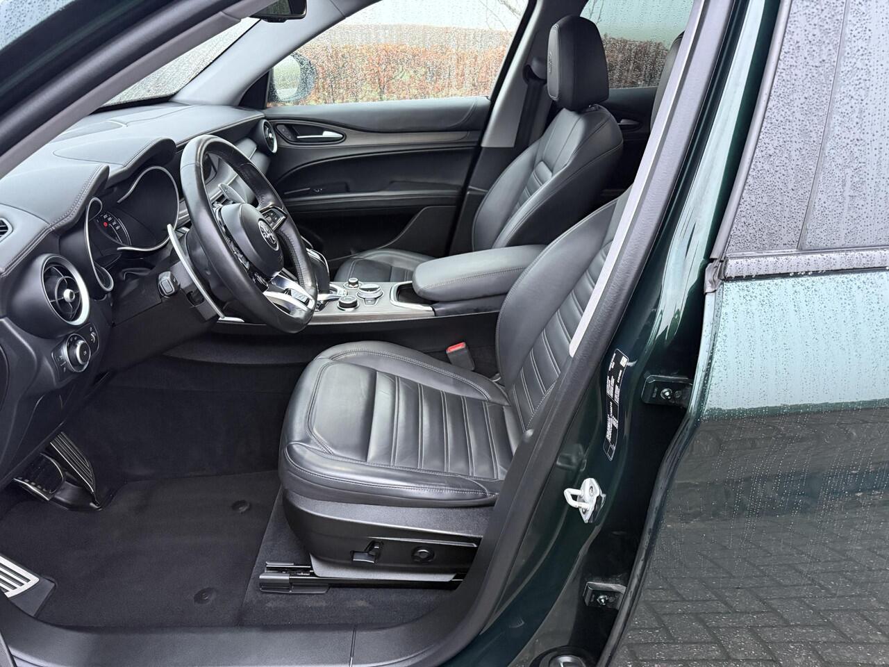 Alfa Romeo Stelvio 2.0 T AWD Ti Verde Visconti! Schakelflippers!! Trekhaak!!