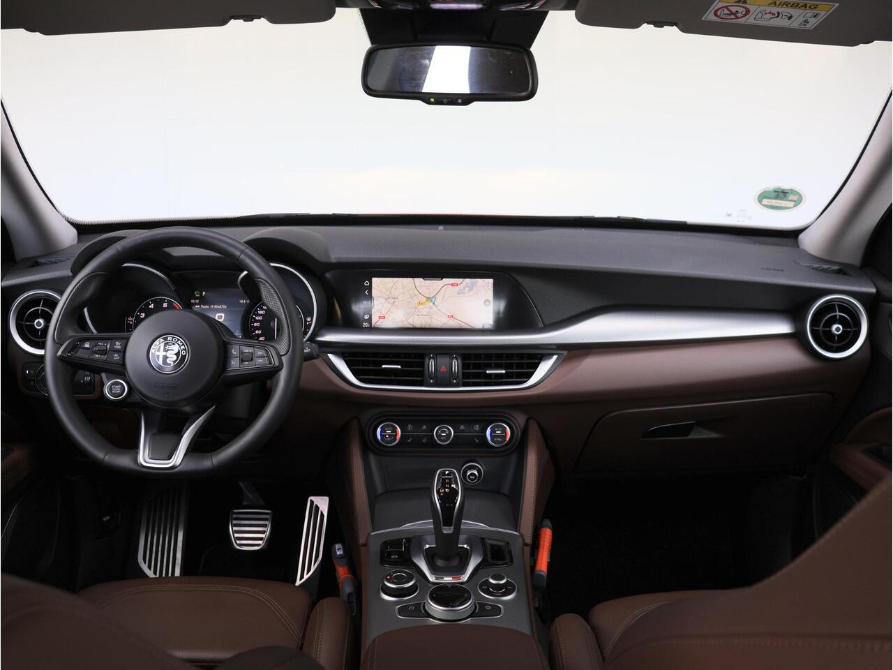 Alfa Romeo Stelvio 2.0 T AWD Sprint | Stoel/stuur Verwarming | Veloce Interieur | Navi |