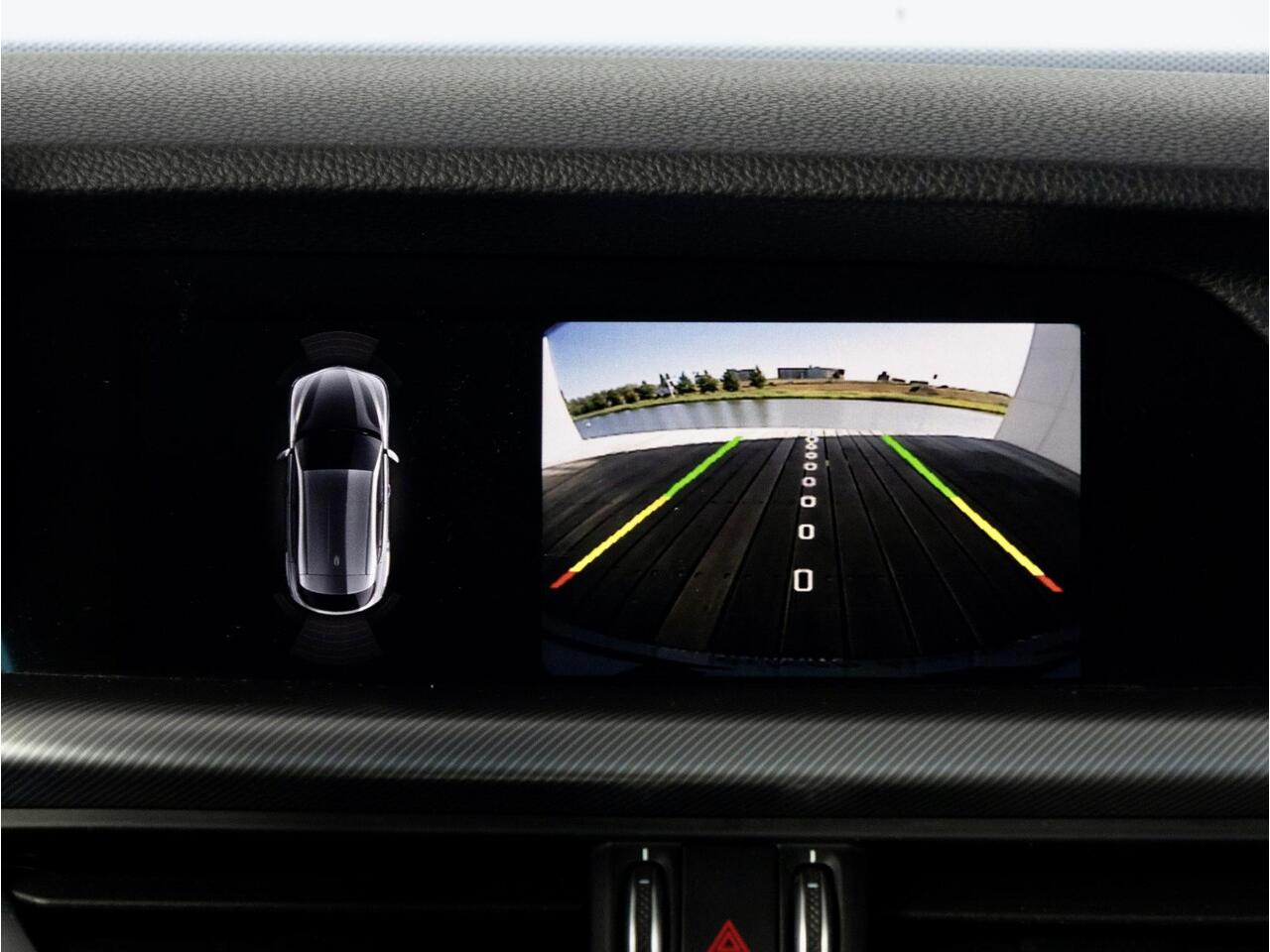 Alfa Romeo Stelvio 2.0 T AWD Veloce | 21 inch | Adaptive CC | Stoel & stuur verwarming | Verwarmde achterbank | Memory