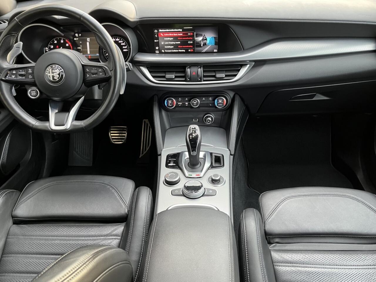 Alfa Romeo Stelvio 2.0 T AWD Veloce