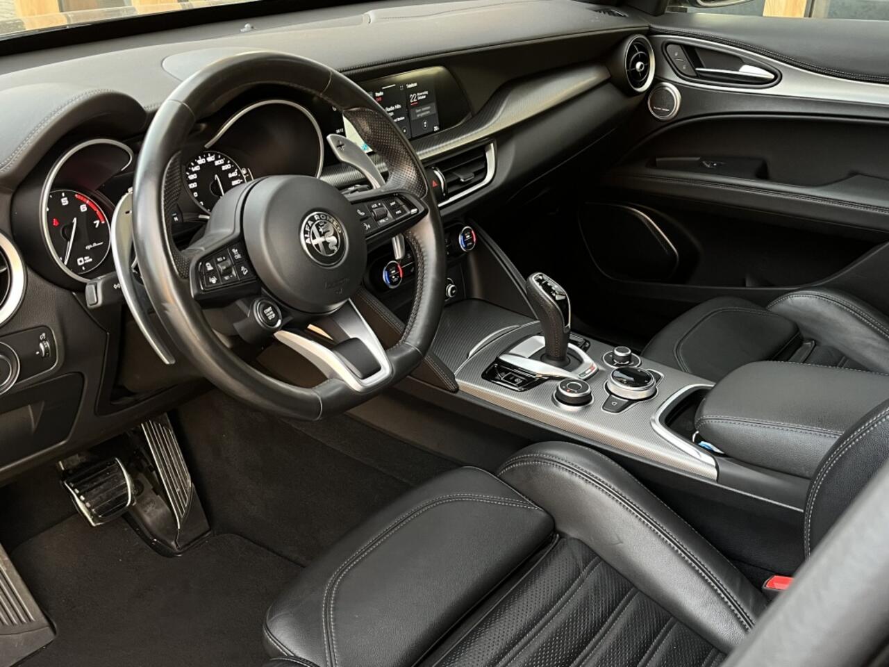 Alfa Romeo Stelvio 2.0 T AWD Veloce