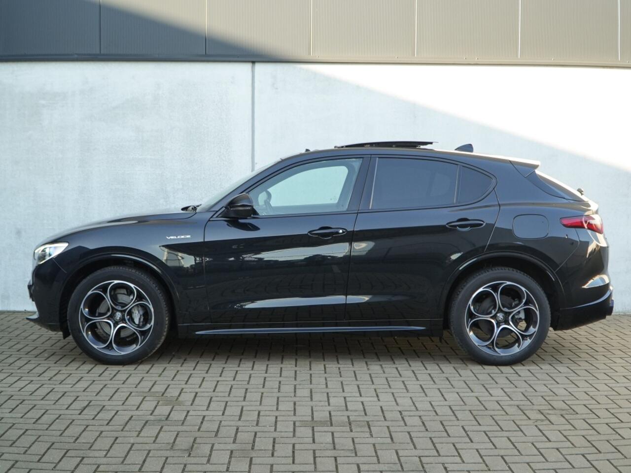 Alfa Romeo Stelvio 2.0 Turbo 280 PK AWD Veloce | Pano | Harman | Driver | Carplay |