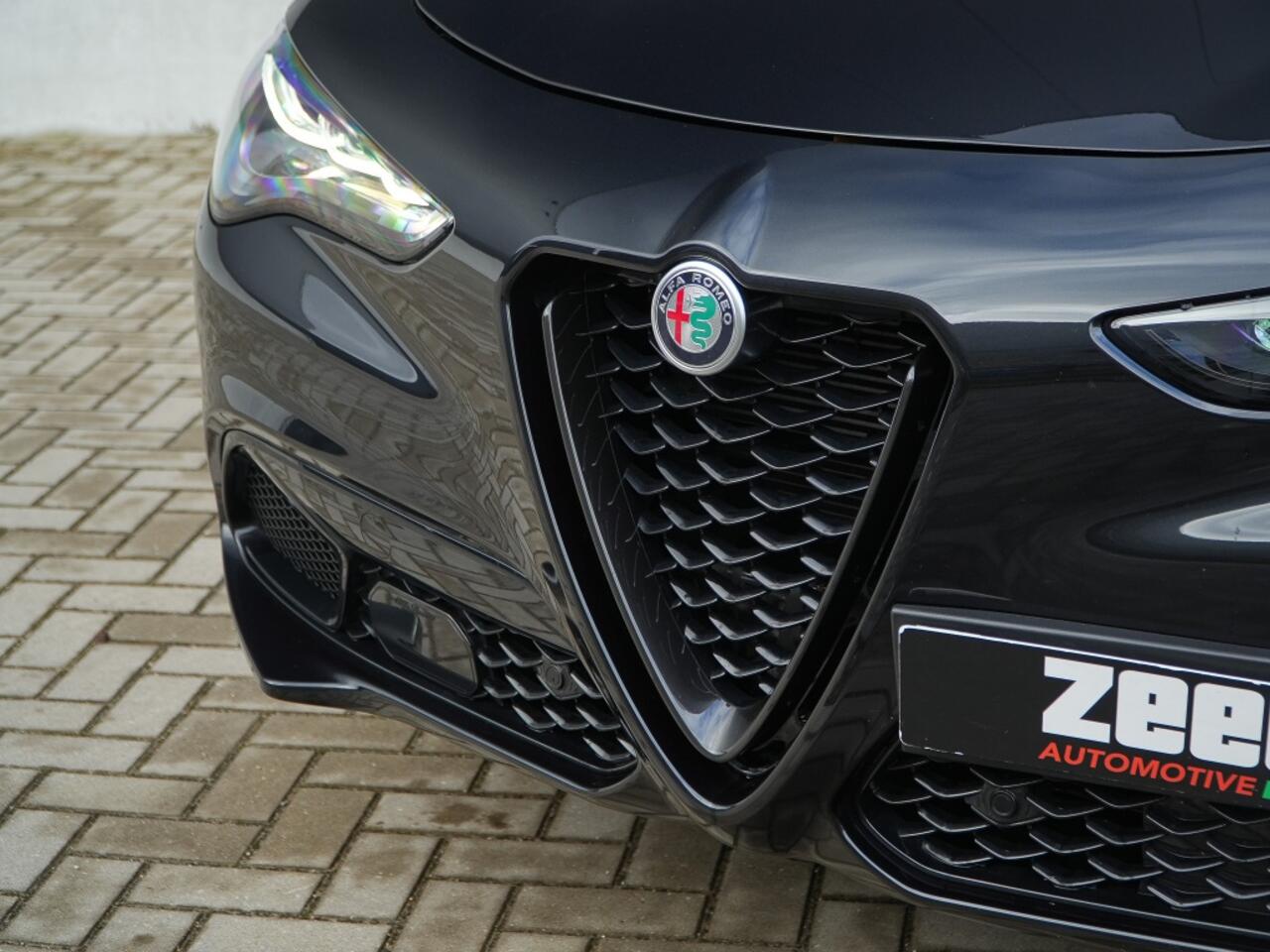 Alfa Romeo Stelvio 2.0 Turbo 280 PK AWD Competizione | Veloce | Harman | BTW | 21"