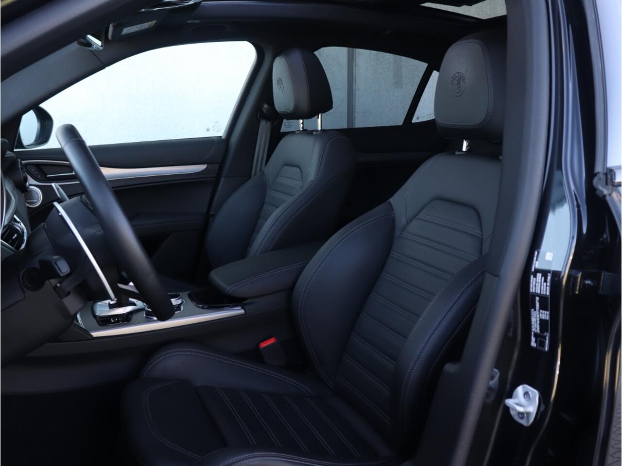 Alfa Romeo Stelvio 2.0 Turbo 280 PK AWD Veloce | Pano | MY24 | Harman | Trekhaak