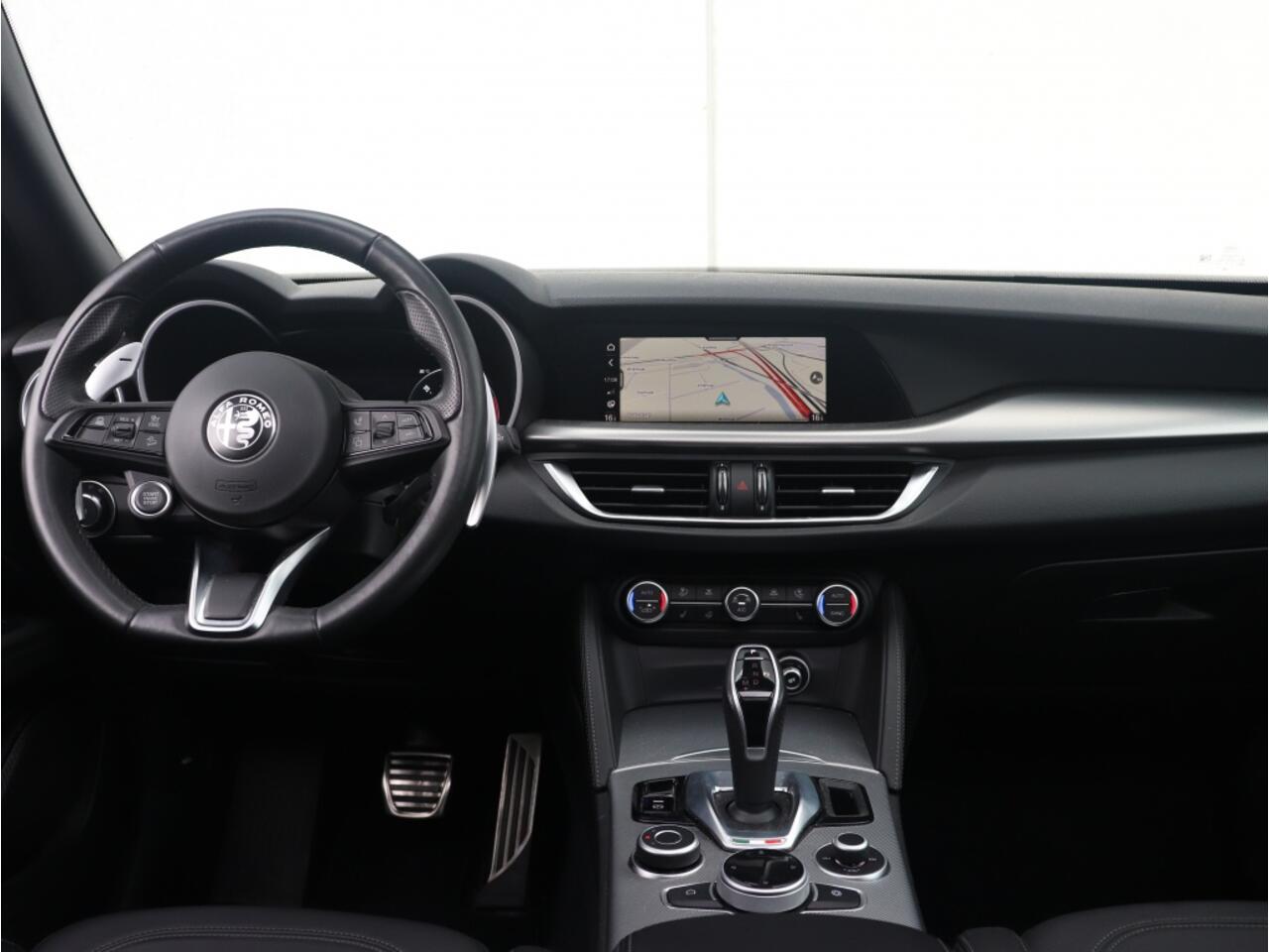 Alfa Romeo Stelvio 2.0 Turbo 280 PK AWD Veloce | Pano | MY24 | Harman | Trekhaak
