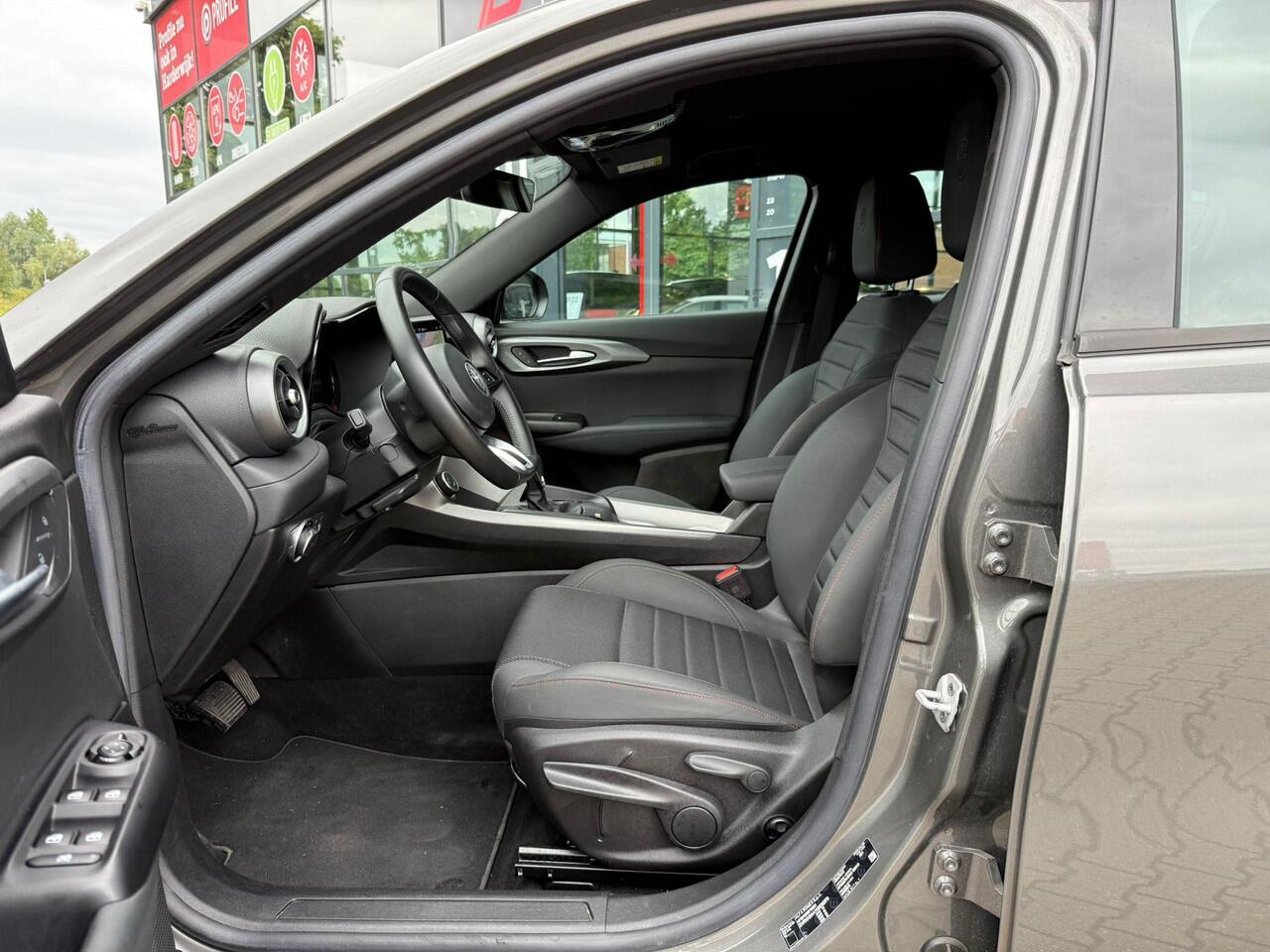 Alfa Romeo Tonale 1.5T Hybrid Sprint *Adaptieve Cruise*