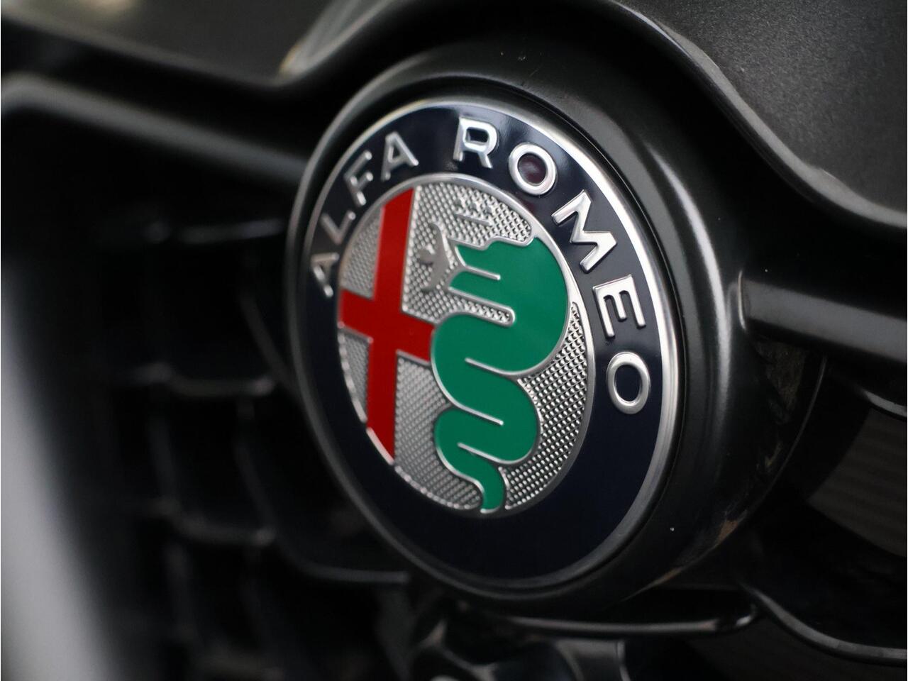 Alfa Romeo Tonale 1.5T Hybrid Veloce