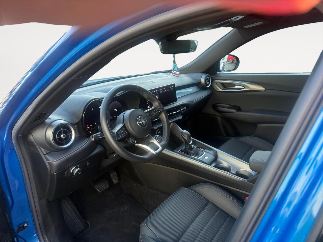 Alfa Romeo Tonale 1.5T Hybrid Ti | Automaat | Camera | Navigatie | Adaptief Cruise Control | Climate Control | DAB | Apple Carplay/Android Auto | Full Led