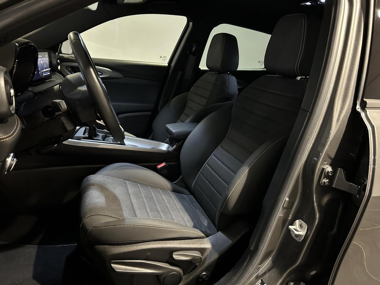 Alfa Romeo Tonale 1.3T PHEV Ti | Navigatie | Adaptieve cruise control | Achteruitrijcamera |