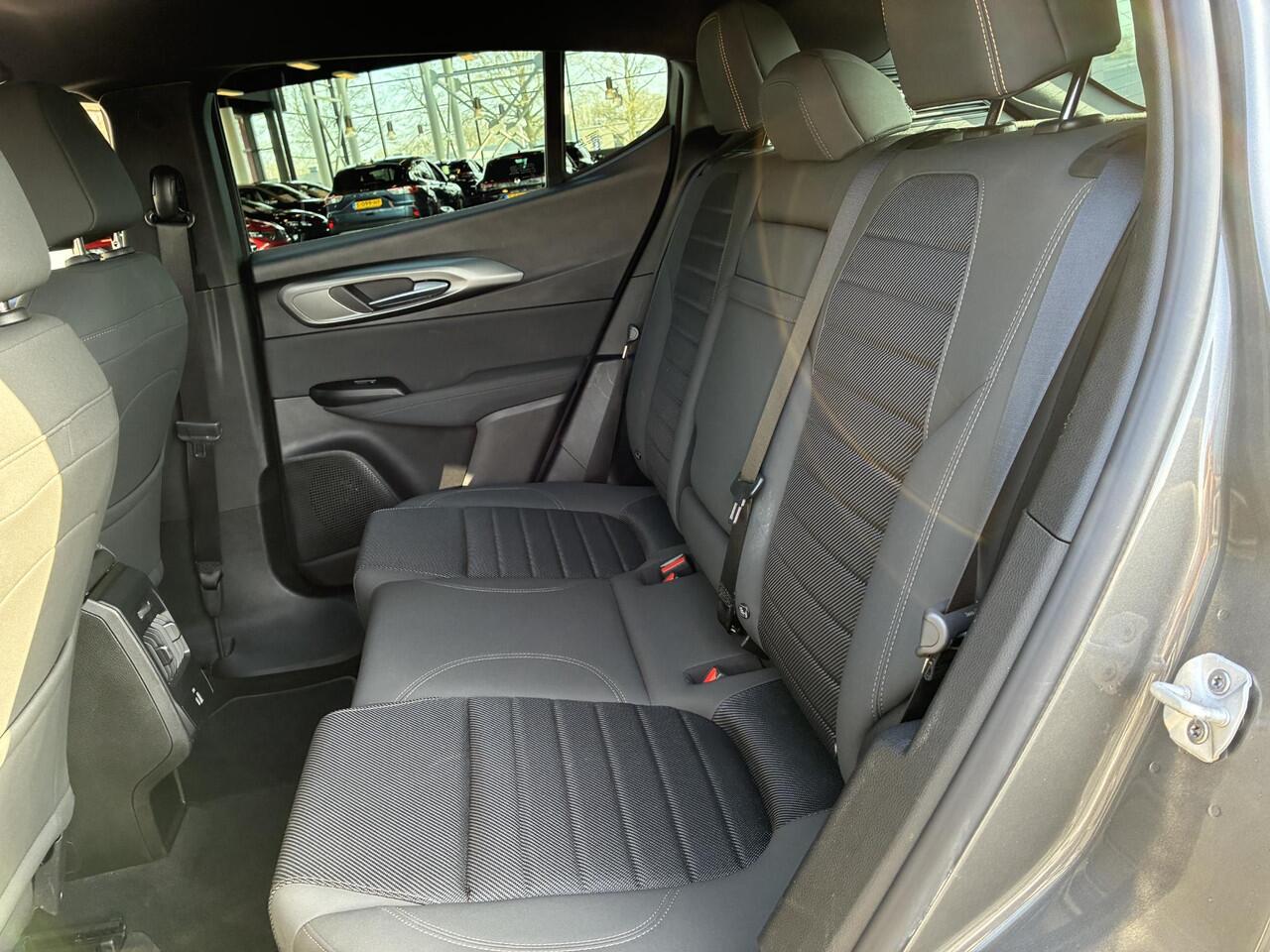 Alfa Romeo Tonale 1.3T PHEV Ti Automaat 280PK | Carplay/Android | Achteruitrijcamera | 18'' Petali velgen | Adaptieve Cruise Control