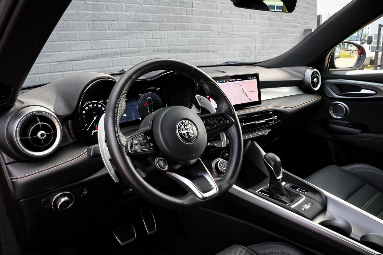 Alfa Romeo Tonale 1.5T Hybrid Veloce H&K / 160 PK / LEDER / CARPLAY