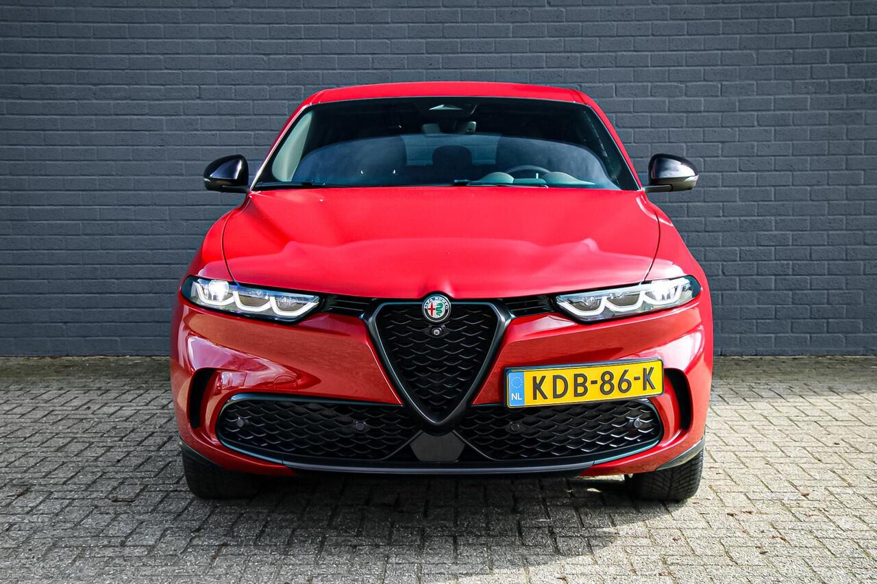 Alfa Romeo Tonale 1.5T Hybrid Veloce H&K / 160 PK / LEDER / CARPLAY