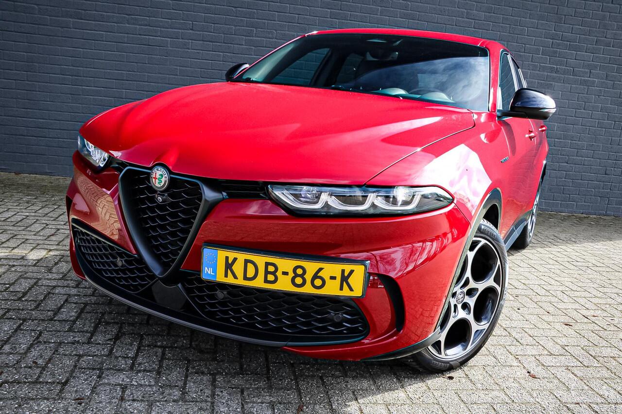 Alfa Romeo Tonale 1.5T Hybrid Veloce H&K / 160 PK / LEDER / CARPLAY