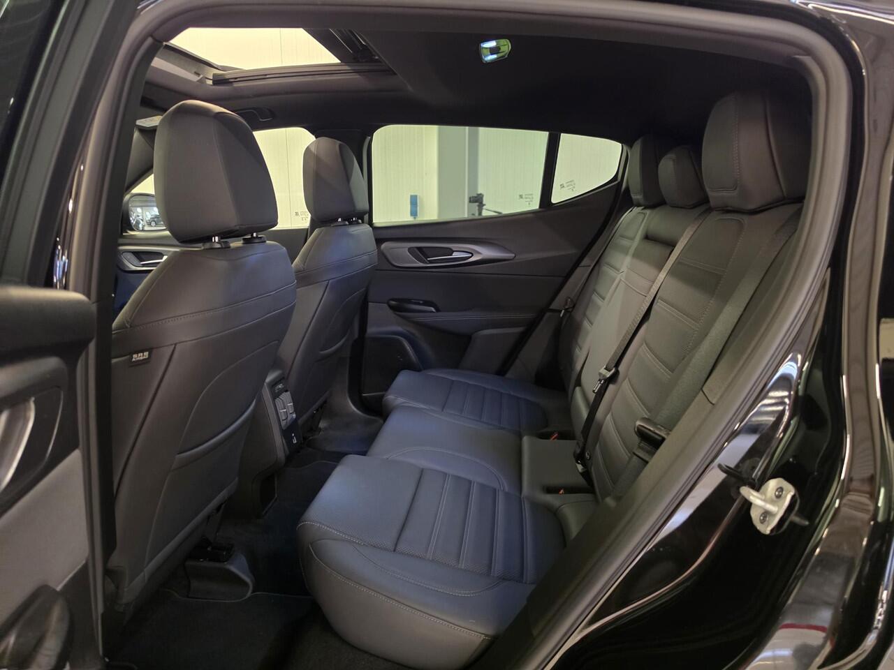 Alfa Romeo Tonale 1.5T Hybrid Veloce | Leer | Panoramadak | Navigatie | Stoel verwarming/verkoeling |