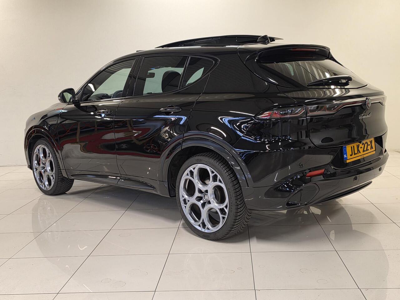 Alfa Romeo Tonale 1.5T Hybrid Veloce | Leer | Panoramadak | Navigatie | Stoel verwarming/verkoeling |