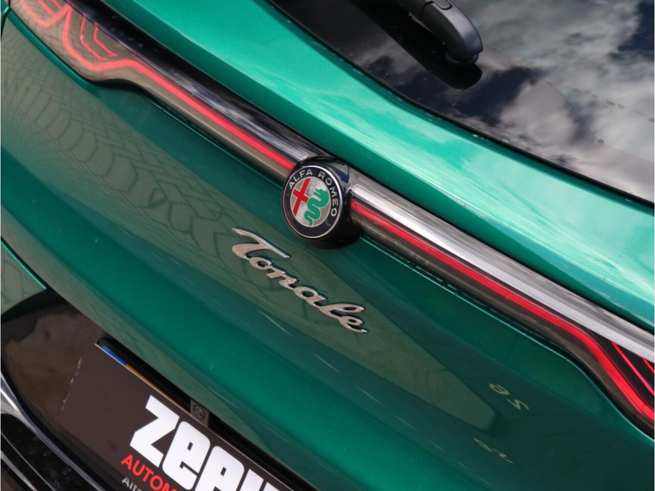 Alfa Romeo Tonale 1.3T PHEV 280 PK Veloce | Pano | Leder | LED | Winter | 20"