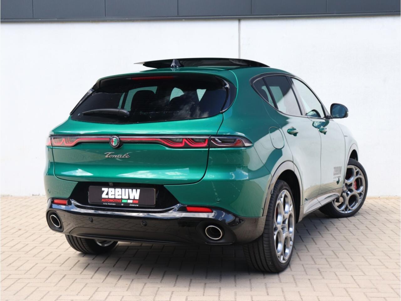 Alfa Romeo Tonale 1.3T PHEV 280 PK Veloce | Pano | Leder | LED | Winter | 20"