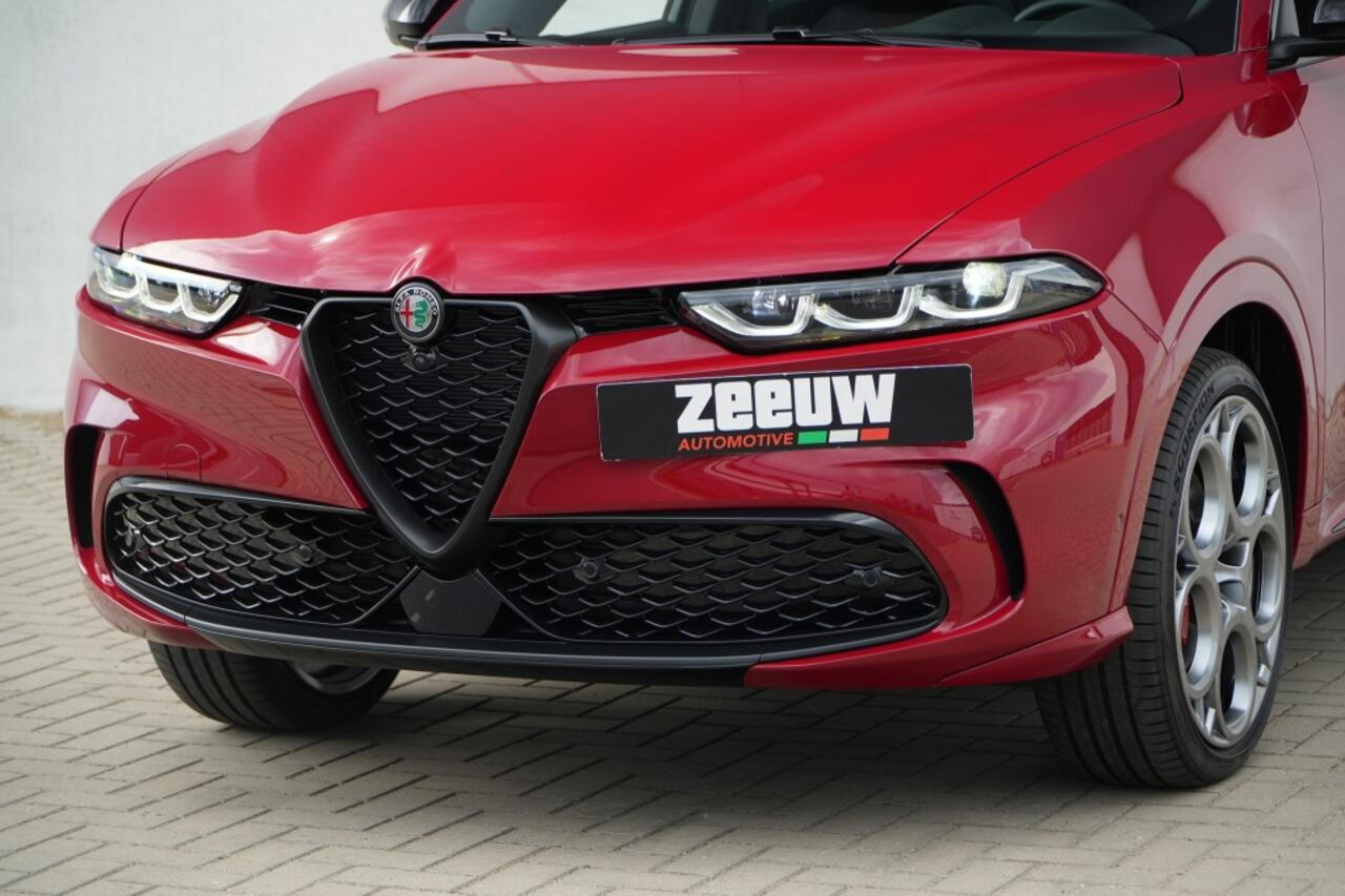 Alfa Romeo Tonale 1.3T PHEV 280 PK Tributo | Pano dak | Tech pack