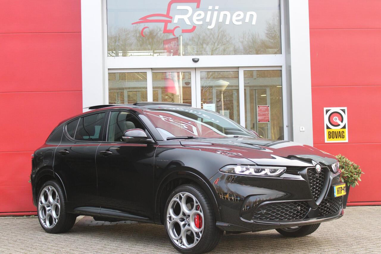 Alfa Romeo Tonale 1.3T PHEV 280PK VELOCE Q4 | PANORAMISCH SCHUIF / KANTELDAK | LEDEREN BEKLEDING | VOORSTOELEN / STUUR VERWARMD | VOORSTOELEN GEVENTILEERD | VOORSTOELEN ELEKTRISCH VERSTELBAAR | DRAADLOOS APPLE CARPLAY / ANDROID AUTO | 360° CAMERA | AUTOMATISCH DIMMENDE BUI