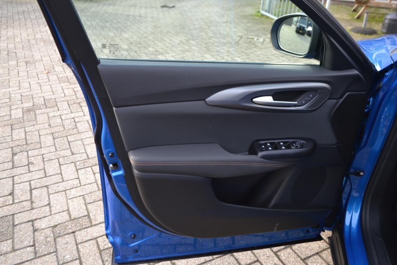 Alfa Romeo Tonale 1.5T Hybrid Sprint BTW Auto