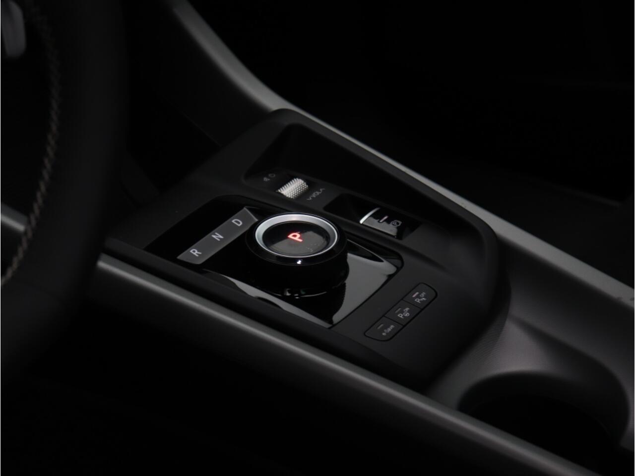 Alfa Romeo Tonale Ibrida Plug-In Q4 270 PK Veloce | Pano | LED | Harman | Leder