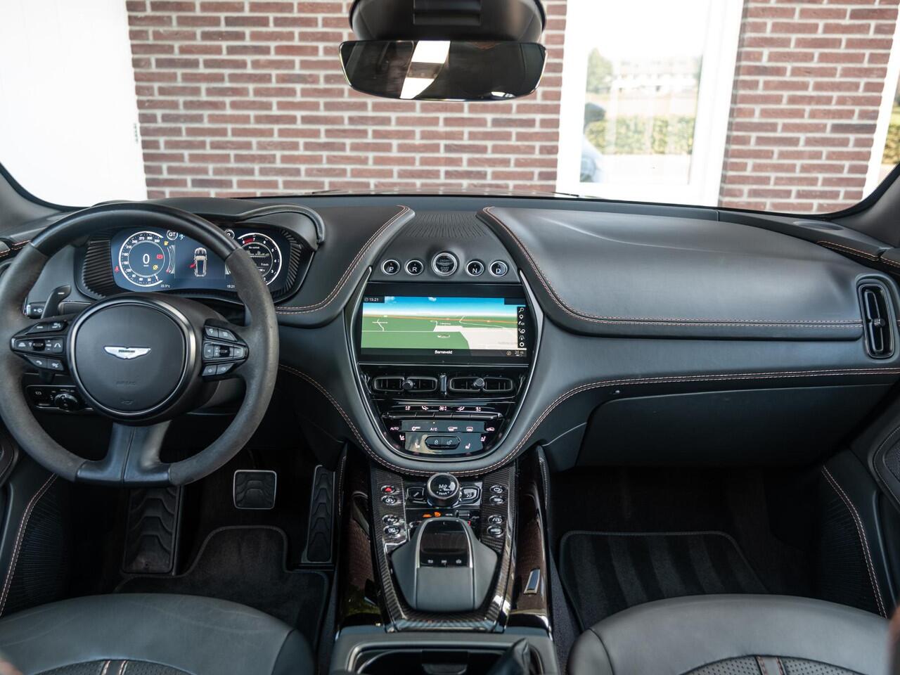 Aston Martin DBX 4.0 V8 707 | Volleder | Carbon | Nw. Pr 360k