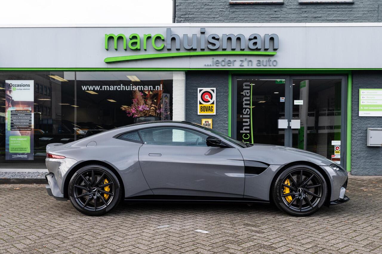 Aston Martin VANTAGE 4.0 V8 / CHINA GREY / ALCANTARA INT. / SP. PLUS PACK + STOEL