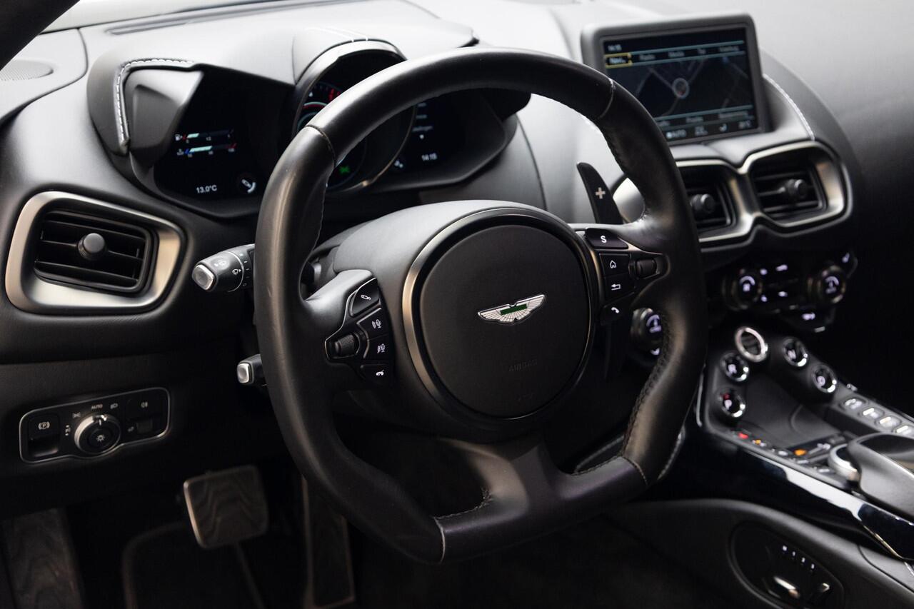 Aston Martin VANTAGE 4.0 V8 | Gloss Black pack | 20 Inch |