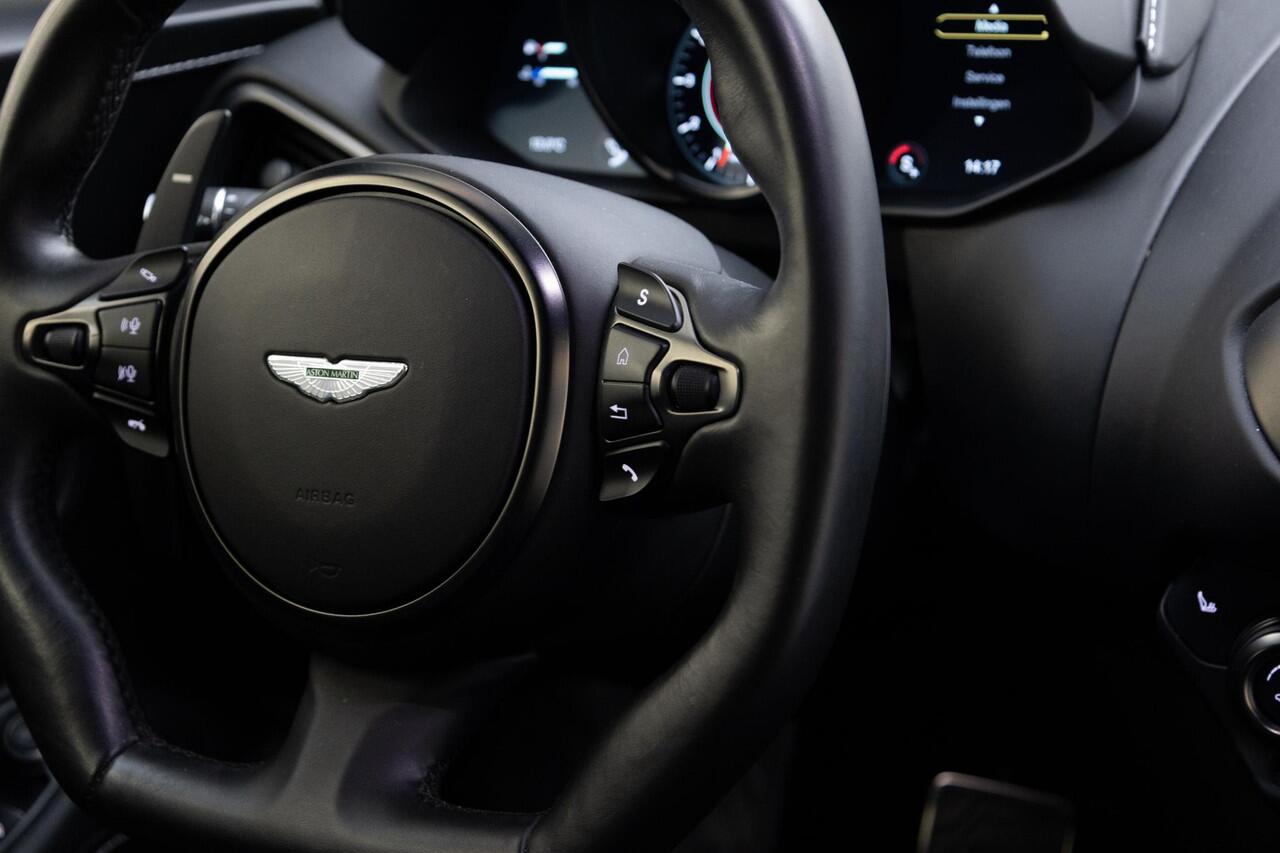 Aston Martin VANTAGE 4.0 V8 | Gloss Black pack | 20 Inch |