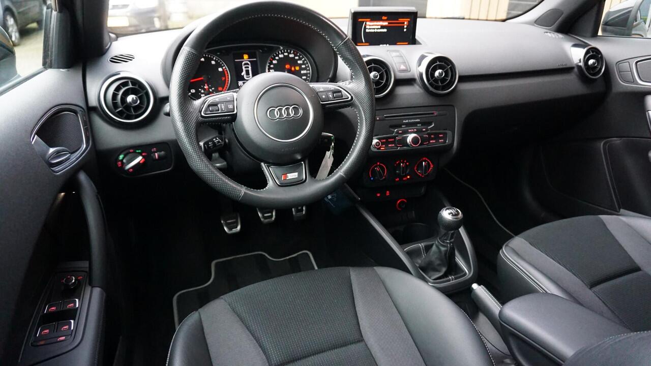 Audi A1 Sportback 1.0 TFSI 140PK 5Drs S-Line Advance Sport Xenon/LED H-Leder 17inch LM Navi Airco Cruise Control *NL auto* 86557km!