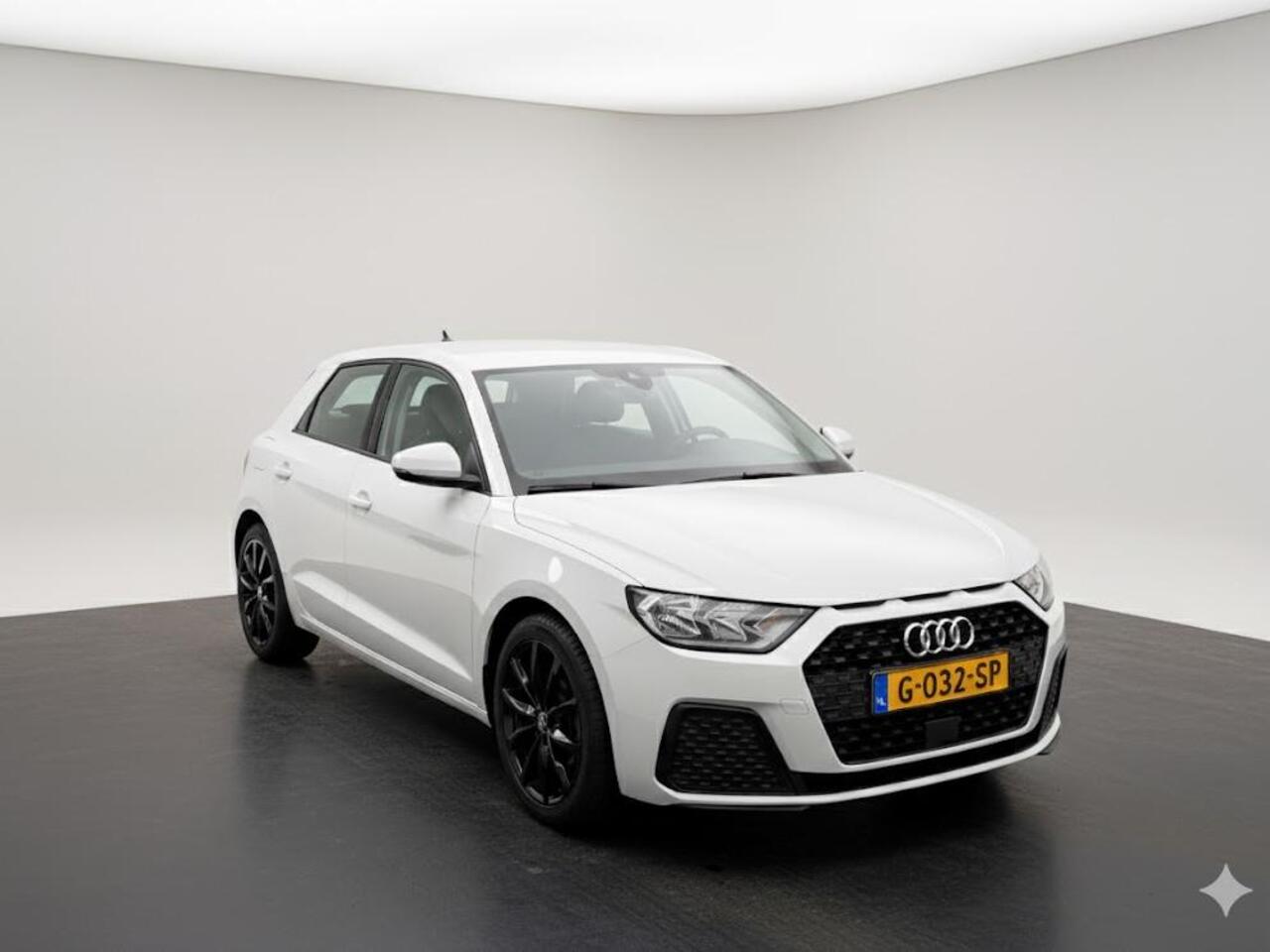 Audi A1 Sportback 25 TFSI 95 PK | Navigatie via app | Cruise control | 17inch LM velgen | Airco |