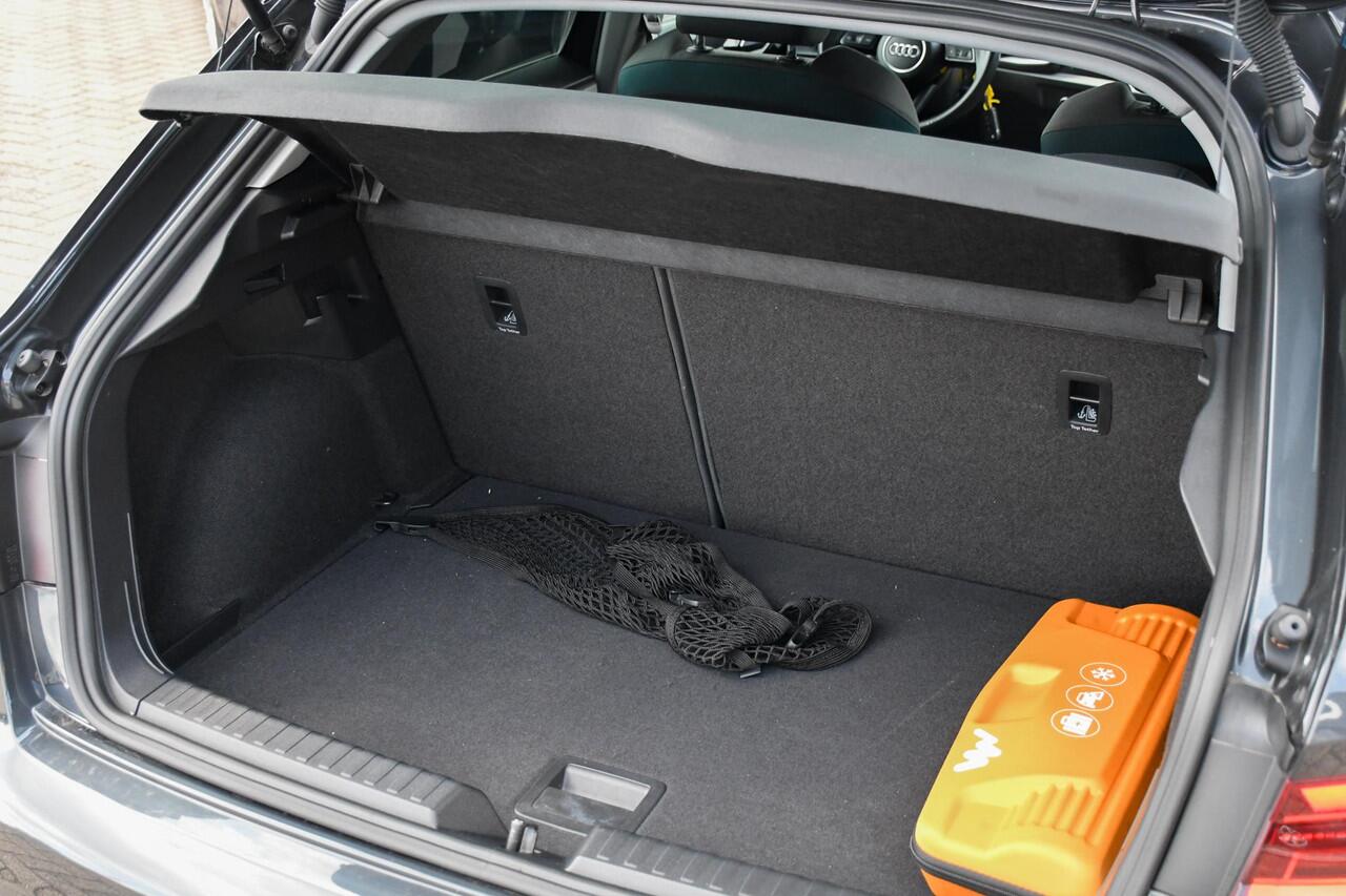 Audi A1 Sportback epic 30 TFSI 115pk CRUISE/ PDC/ KEYLESS/ 17LM