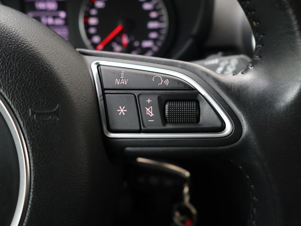 Audi A1 Sportback 1.0 TFSI Pro Line | 95 PK | Cruisecontrol | Trekhaak | Navigatie | Multifunctioneel stuurwiel