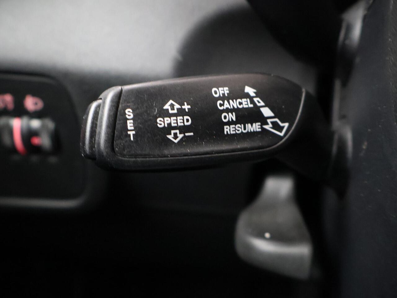 Audi A1 Sportback 1.0 TFSI Pro Line | 95 PK | Cruisecontrol | Trekhaak | Navigatie | Multifunctioneel stuurwiel