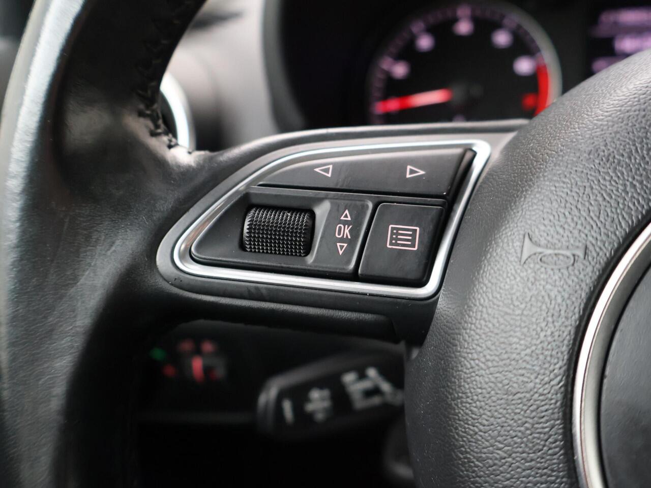 Audi A1 Sportback 1.0 TFSI Pro Line | 95 PK | Cruisecontrol | Trekhaak | Navigatie | Multifunctioneel stuurwiel