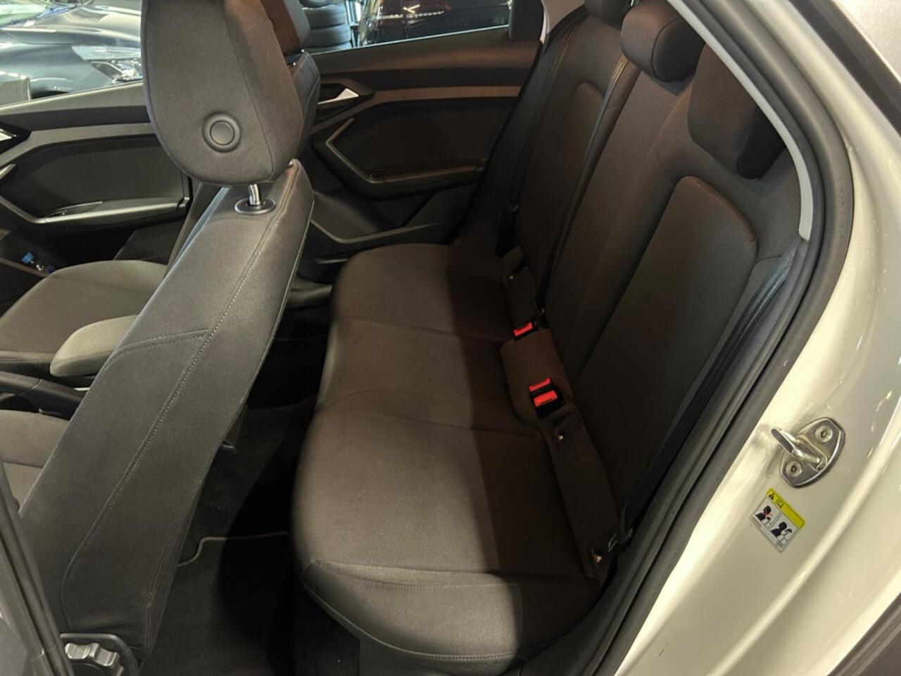 Audi A1 30 TFSI AUTOMAAT*Camera*NAP*Clima*Velgen