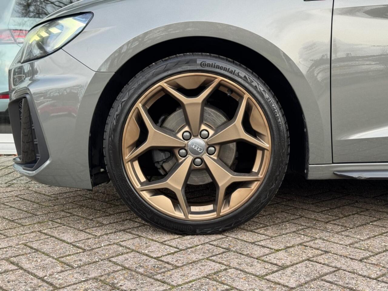 Audi A1 30 TFSI S Line edition one