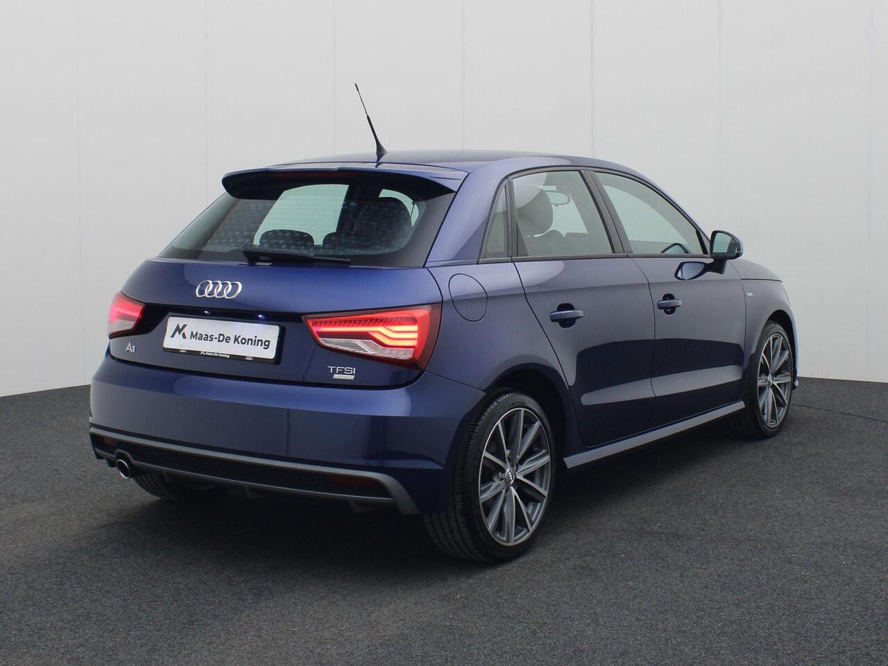 Audi A1 Sportback 1.0TFSI/95PK Advance Sport · S-line · Navigatie · Cruise control · Airco