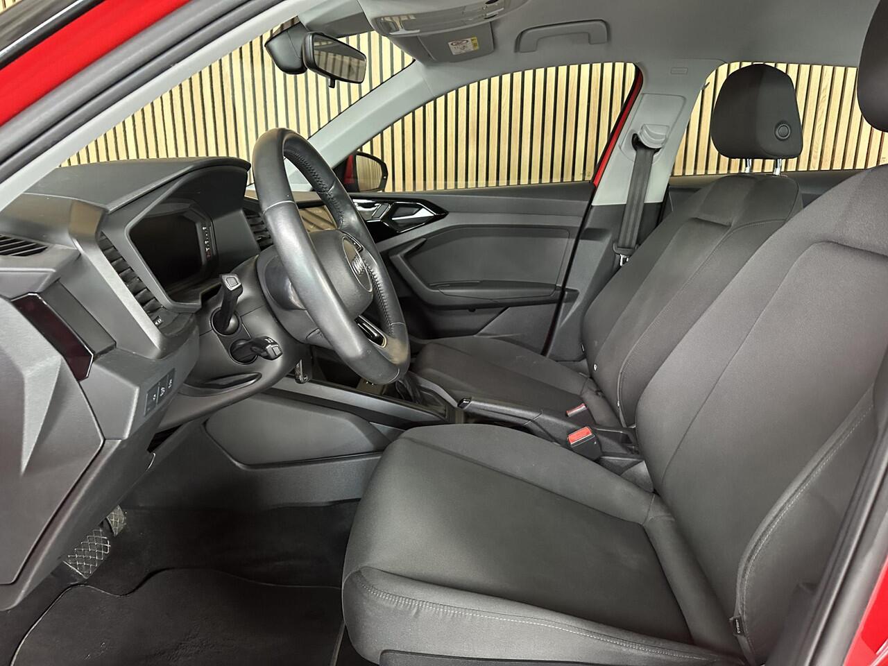 Audi A1 30 TFSI LED verlichting | Navi | Stoelverwarming