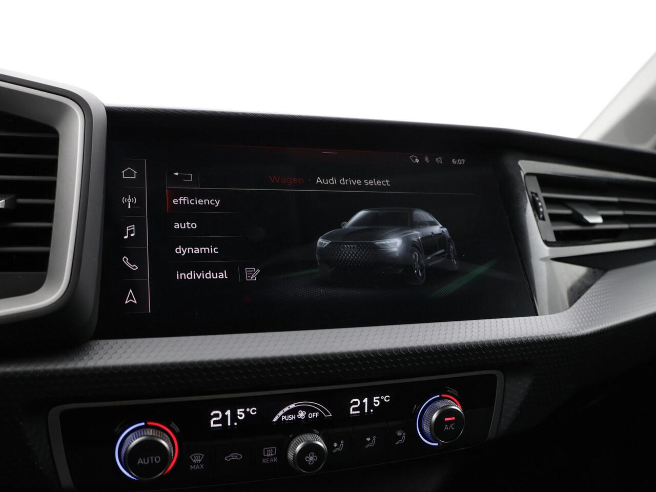 Audi A1 citycarver 30 TFSI 115pk epic · Apple/Android Car Play · Navigatie · P-Sensoren · Virtual Cockpit · 17'' Inch ·