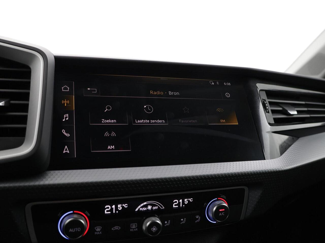 Audi A1 citycarver 30 TFSI 115pk epic · Apple/Android Car Play · Navigatie · P-Sensoren · Virtual Cockpit · 17'' Inch ·