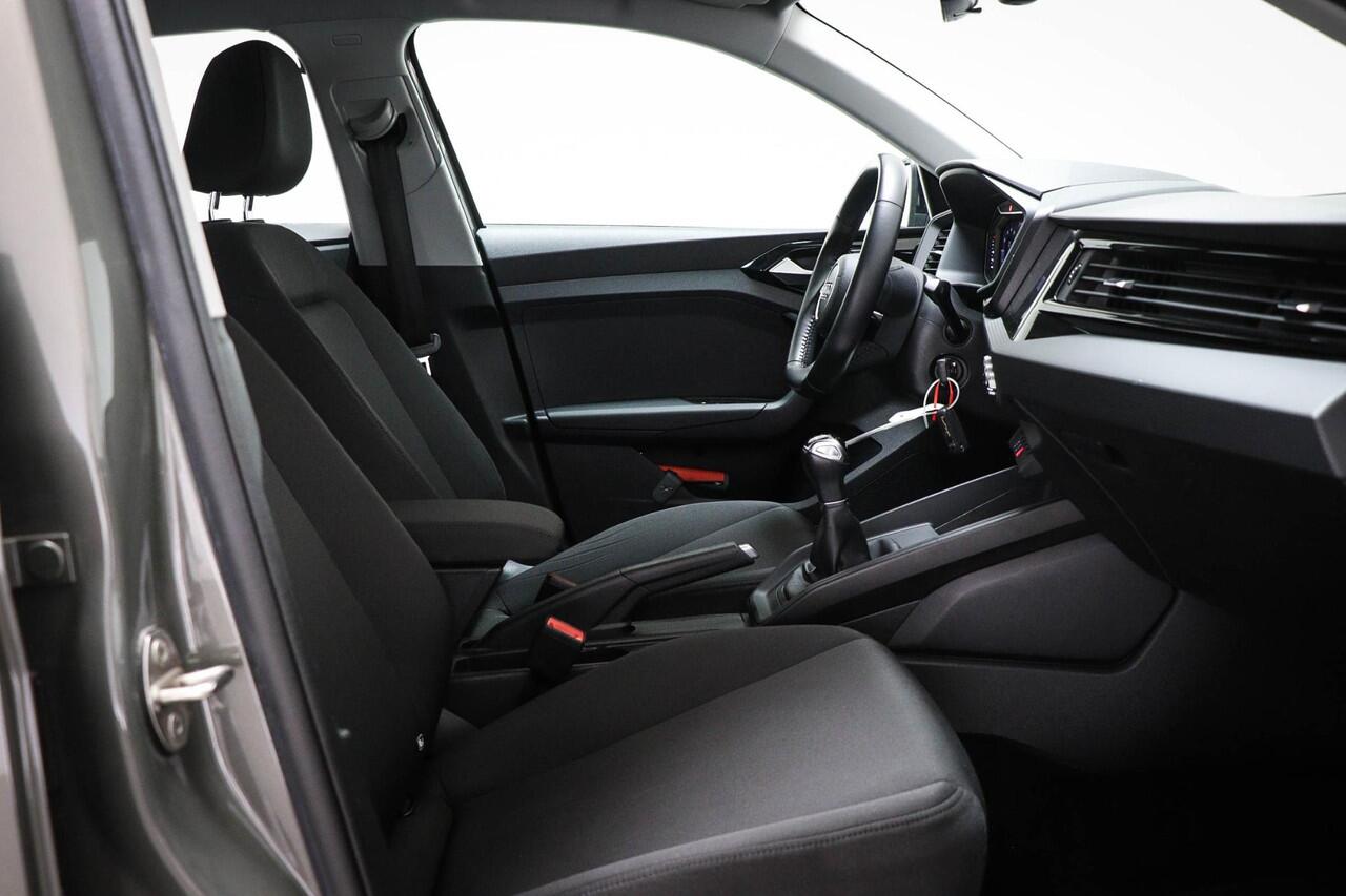 Audi A1 Sportback 30 TFSI S Line | VIRTUAL COCKPIT | AIRCO | BLUETOOTH | APPLE | PDC | 17"